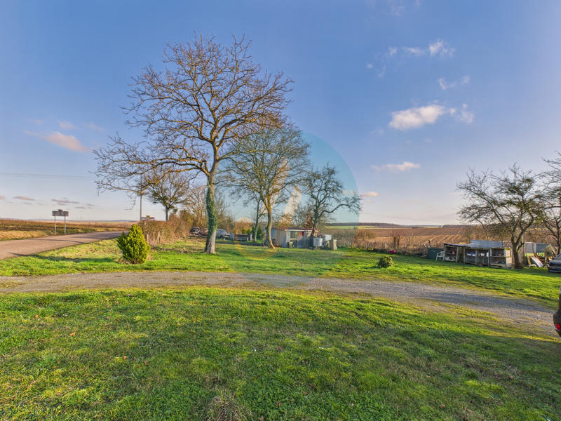 Maison - 93 m² - 5 pièces