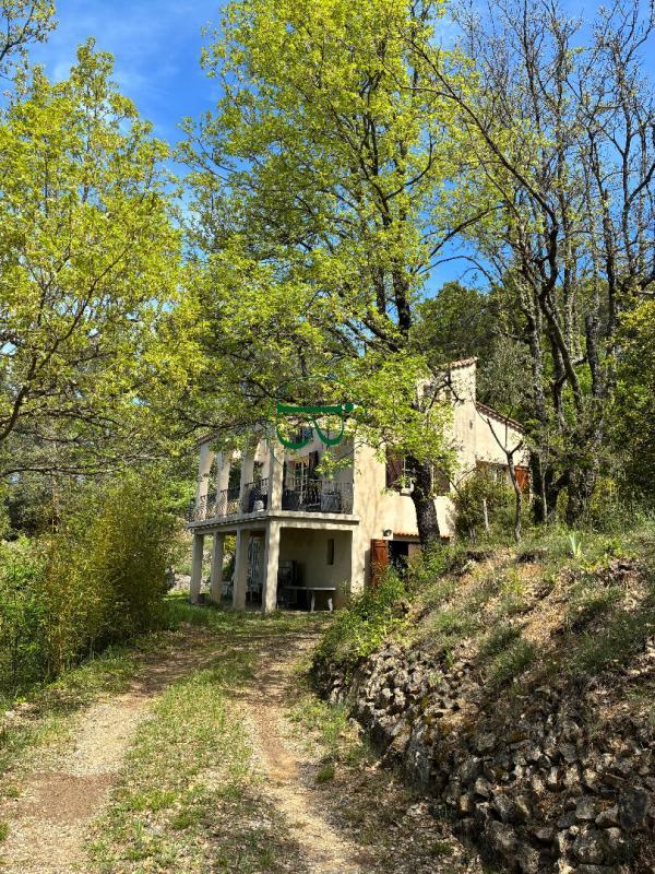 Maison - 88 m² - 5 pièces