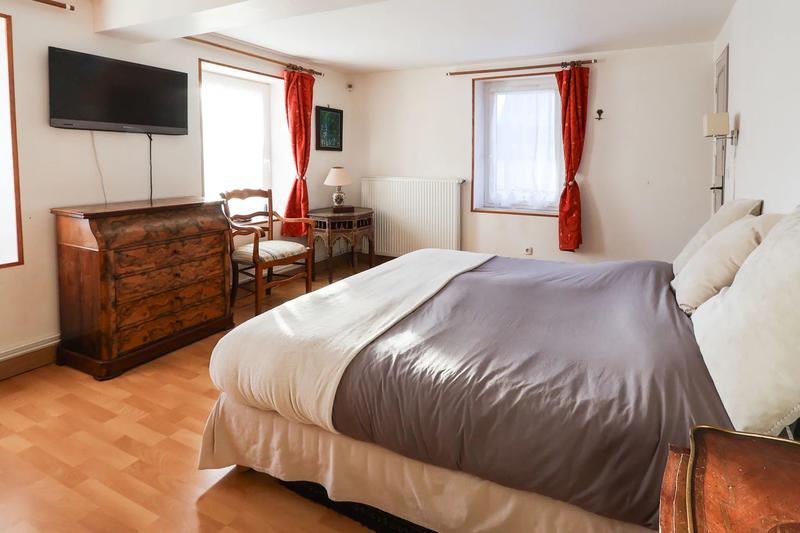 Maison - 96 m² - 4 pièces