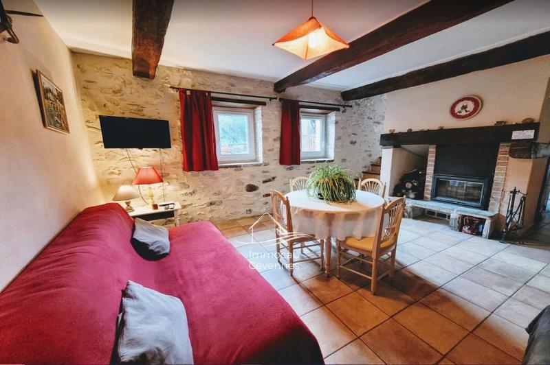 Mas - 390 m² - 12 pièces