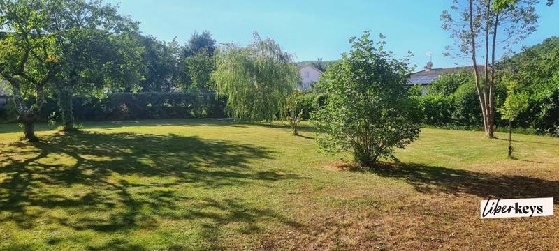 Propriété - 230 m² - 10 pièces