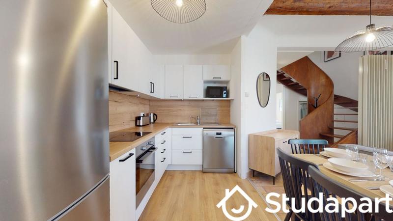 Chambre - 9 m² - 1 pièce