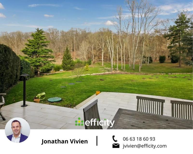 Mas - 230 m² - 7 pièces