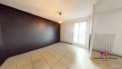 Appartement - 70 m² - 4 pièces