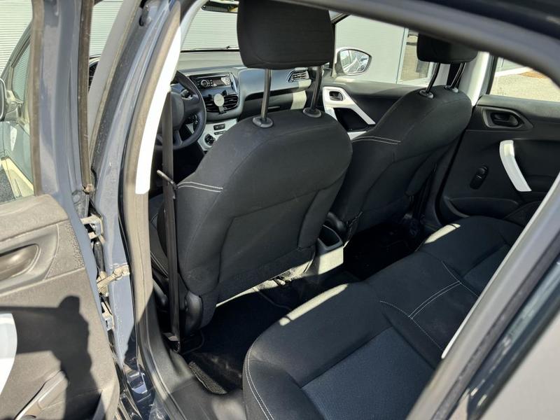 Peugeot 208 1.2 68ch Like moteur 60 000km