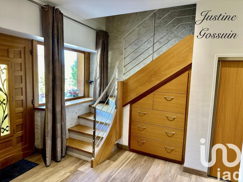 Maison - 183 m² - 6 pièces