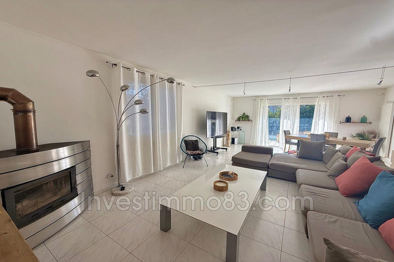 Villa - 230 m² - 7 pièces