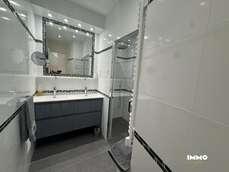 Appartement - 56 m² - 2 pièces