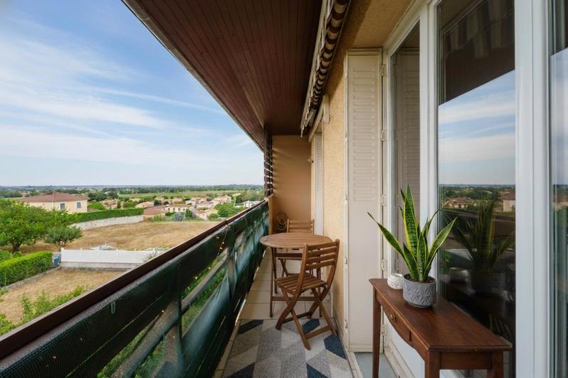 Appartement - 80 m² - 4 pièces