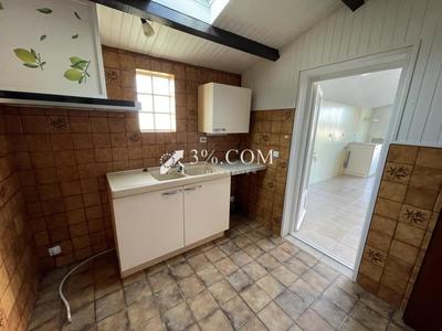 Maison - 97 m² - 5 pièces