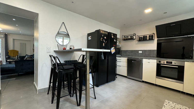 Maison - 110 m² - 4 pièces