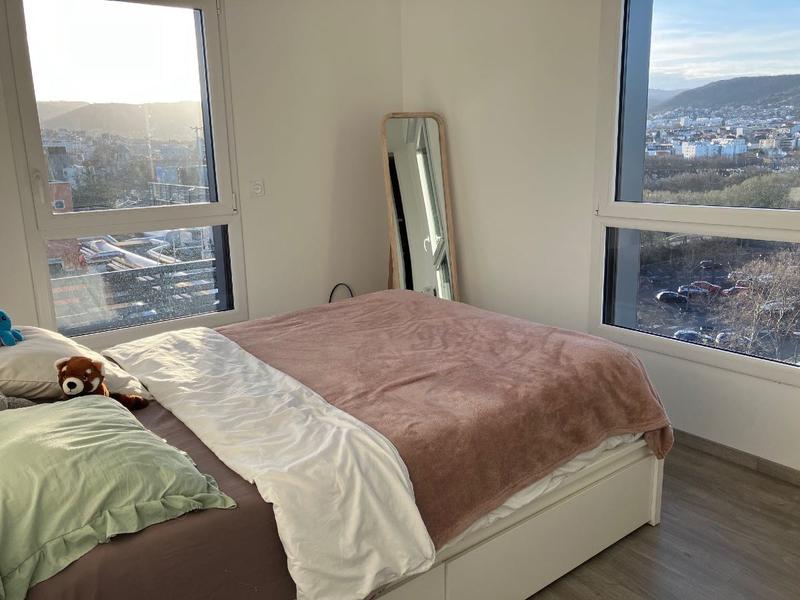 Appartement - 105 m² - 5 pièces