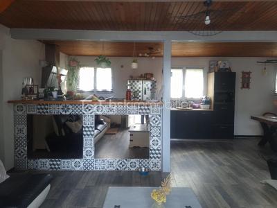 Villa - 190 m² - 6 pièces