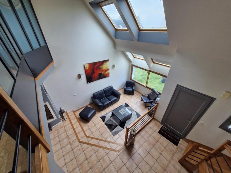 Maison - 92 m² - 5 pièces