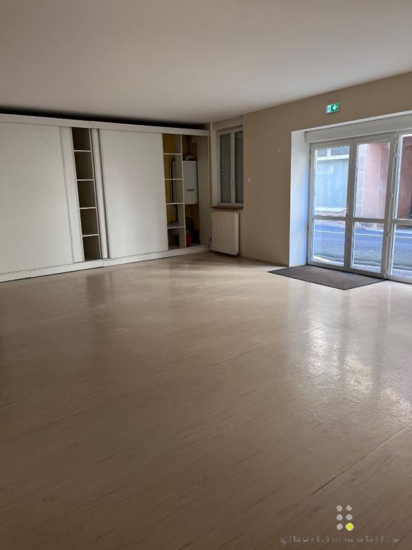 Local commercial - 280 m²