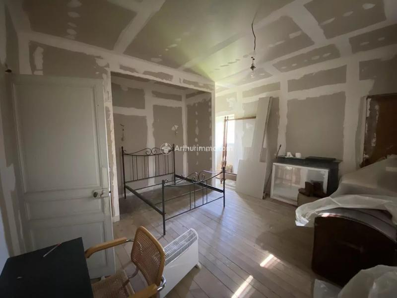 Maison - 227 m² - 7 pièces