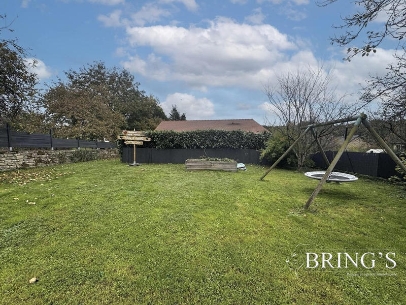 Maison - 200 m² - 7 pièces