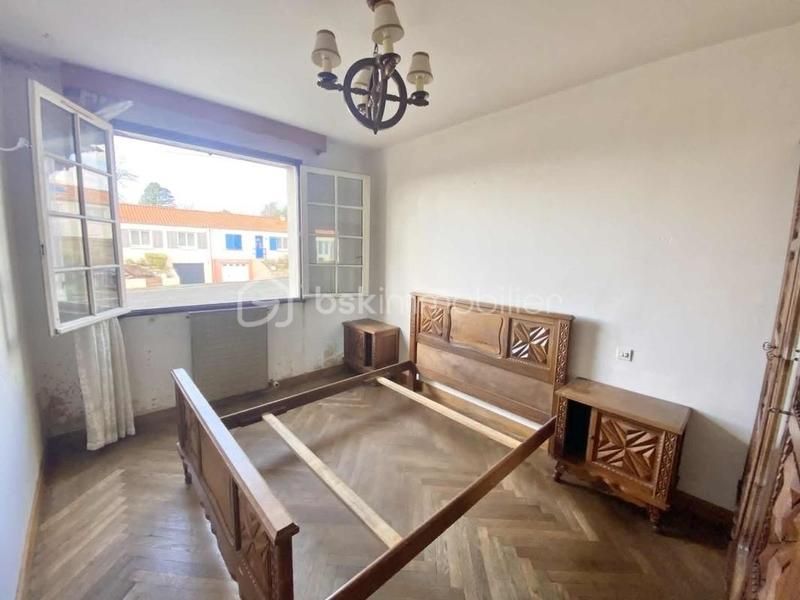 Maison traditionnelle - 90 m² - 4 pièces