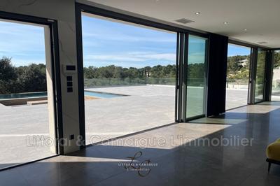 Maison contemporaine - 186 m² - 5 pièces