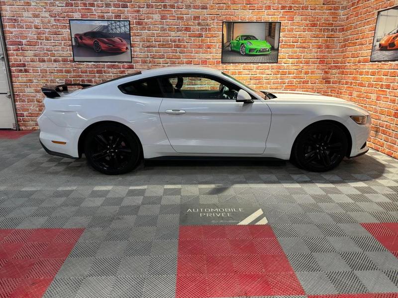 Ford Mustang 2.3 EcoBoost 317cv