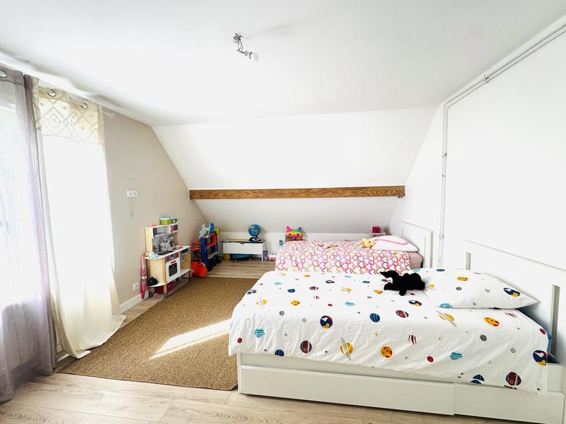 Maison - 95 m² - 5 pièces