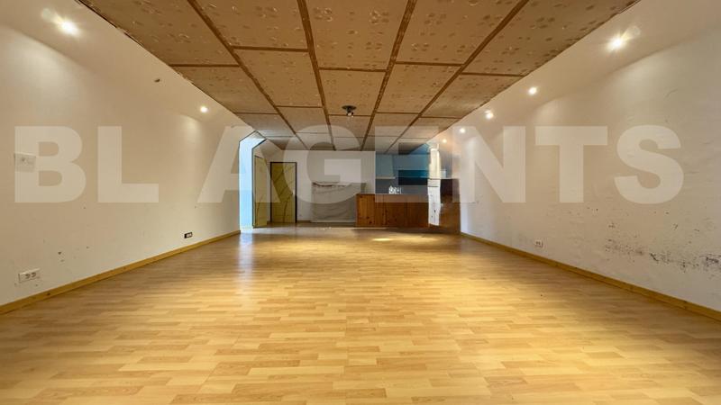 Villa - 215 m² - 14 pièces