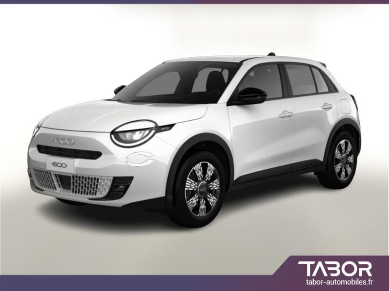 Fiat 600 Hybrid 145 Icon Cam Gps 2xPDC Adml Hiv