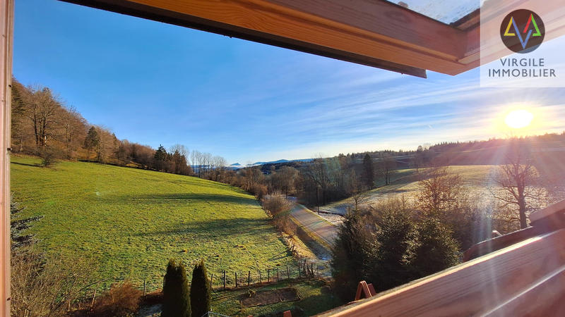 Duplex - 65 m² - 4 pièces