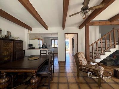 Maison - 87 m² - 5 pièces