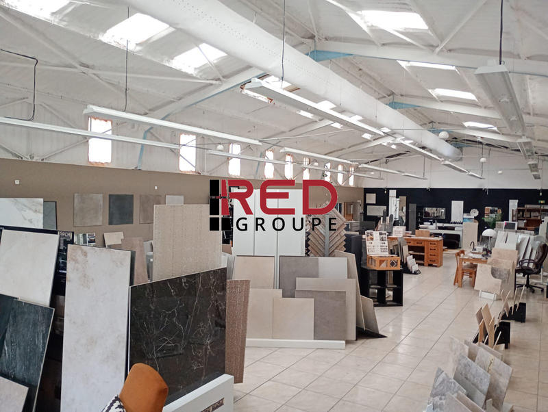 Entrepôt - 2 000 m²