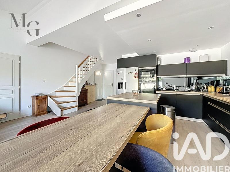 Maison - 91 m² - 4 pièces