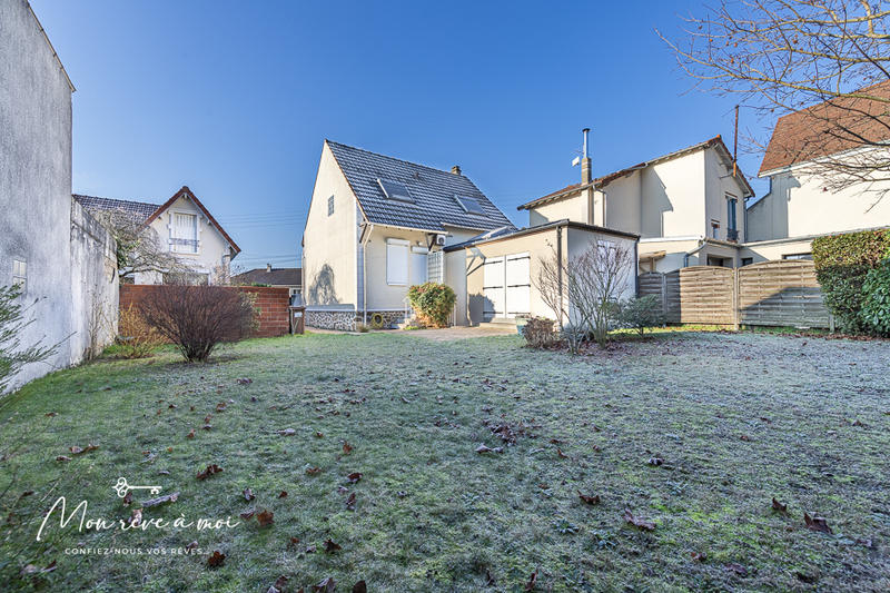 Maison - 102 m² - 6 pièces