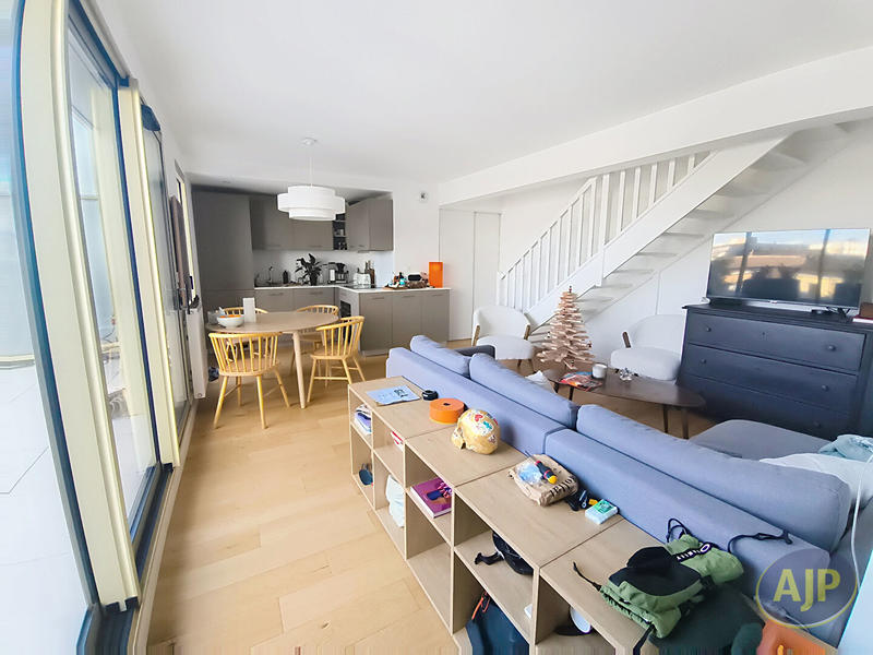 Appartement - 88 m² - 4 pièces