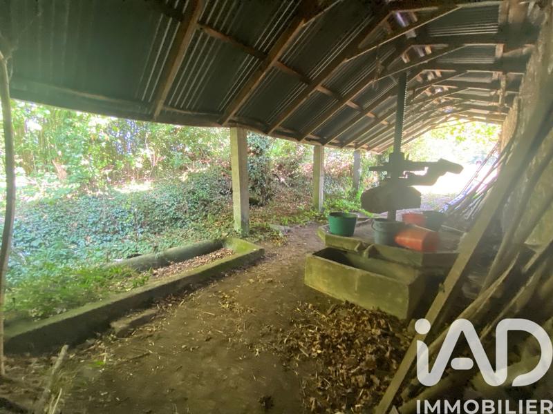 Maison - 250 m² - 10 pièces