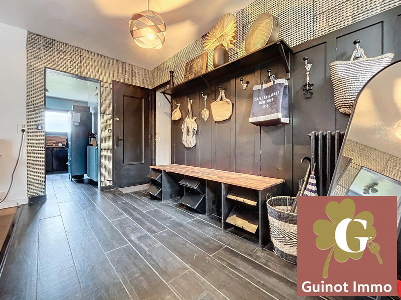 Maison - 120 m² - 6 pièces