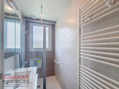 Chambre - 8 m² - 1 pièce