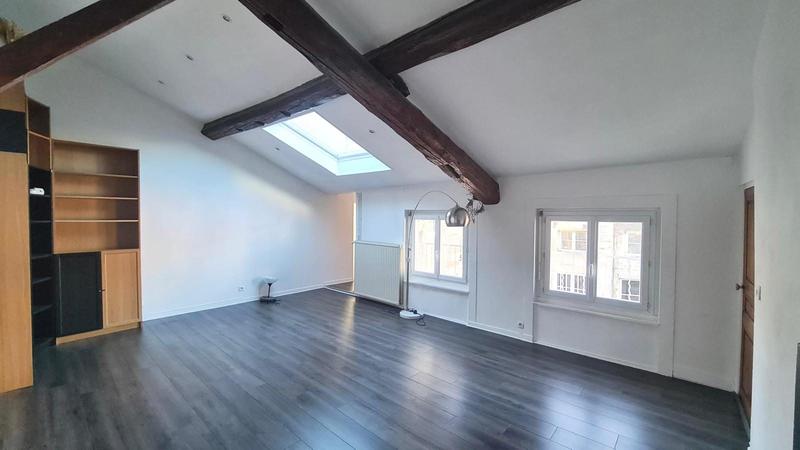 Appartement - 104 m² - 3 pièces