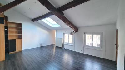 Appartement - 104 m² - 3 pièces