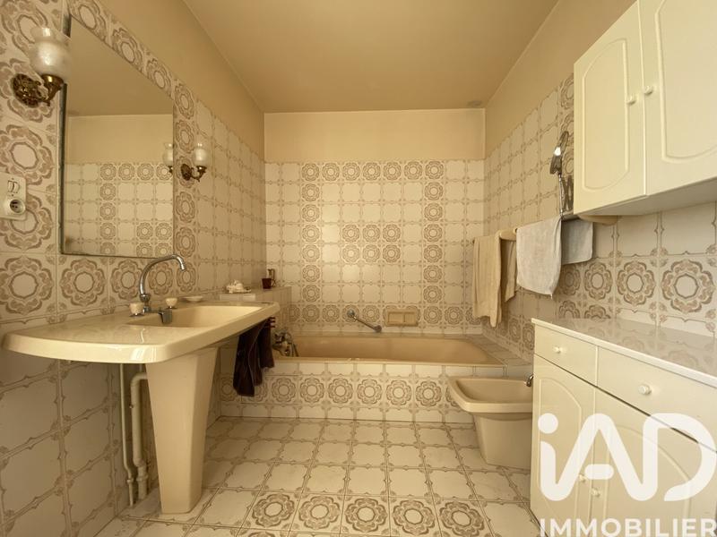 Maison - 170 m² - 8 pièces