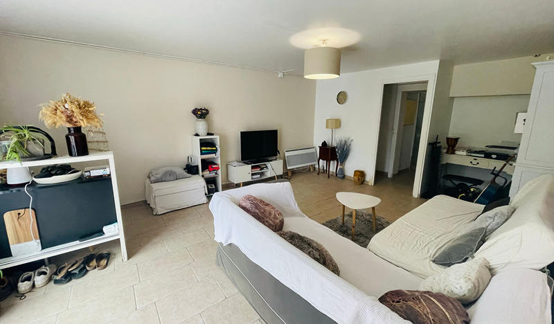 Maison - 250 m² - 7 pièces