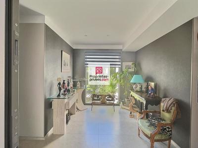 Villa - 184 m² - 6 pièces