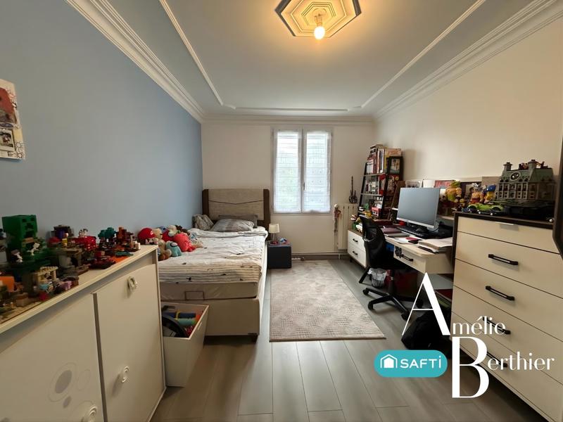 Maison - 135 m² - 6 pièces