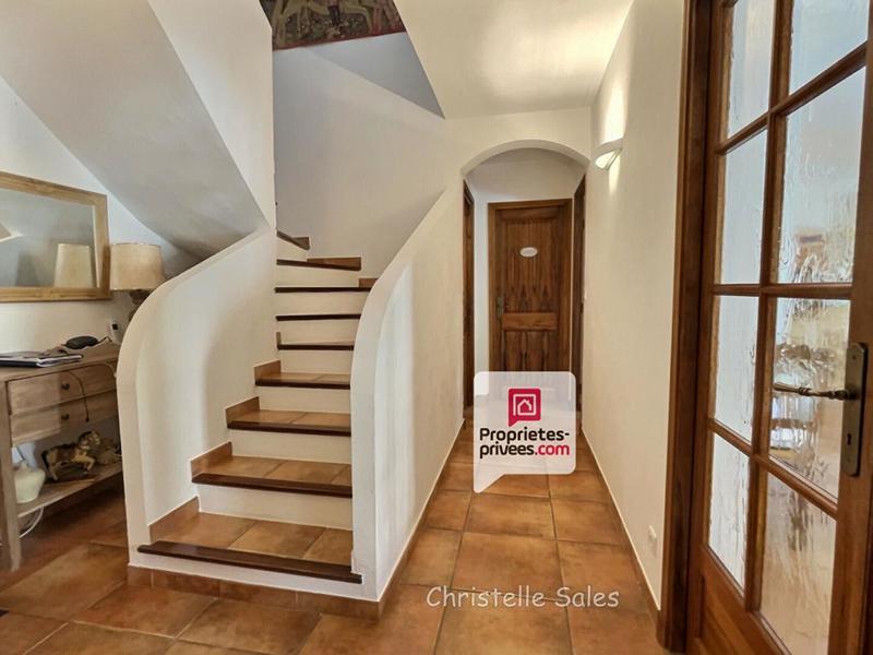 Maison - 190 m² - 8 pièces