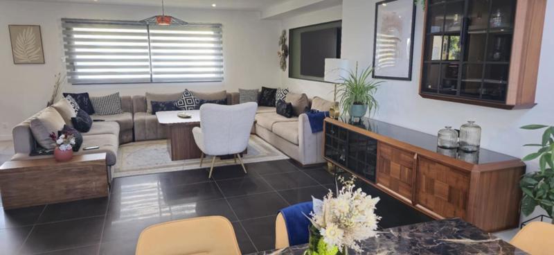 Maison - 170 m² - 7 pièces