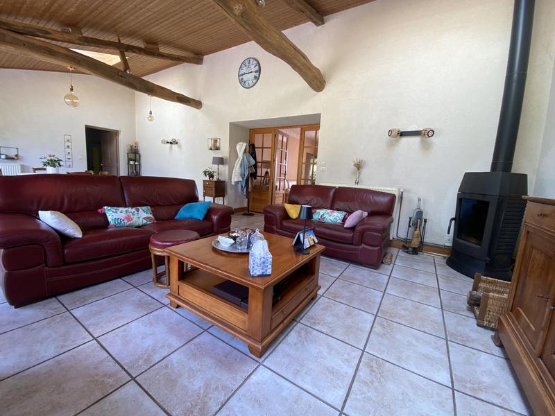 Maison - 200 m² - 6 pièces