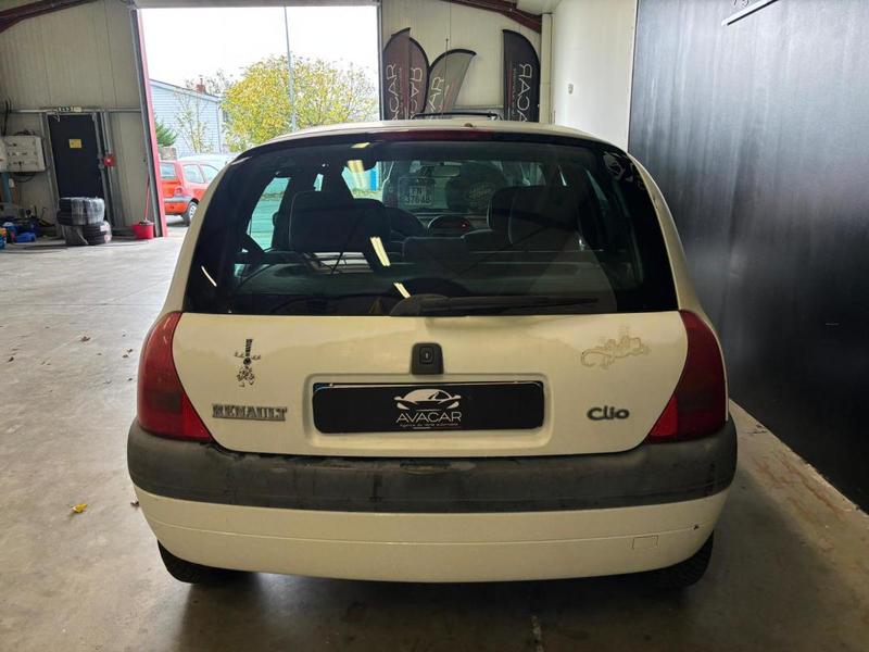 Renault Clio II 1.6 i 90cv - Climatisation