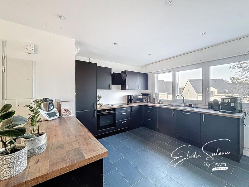 Appartement - 118 m² - 5 pièces