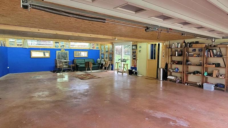 Maison - 211 m² - 7 pièces