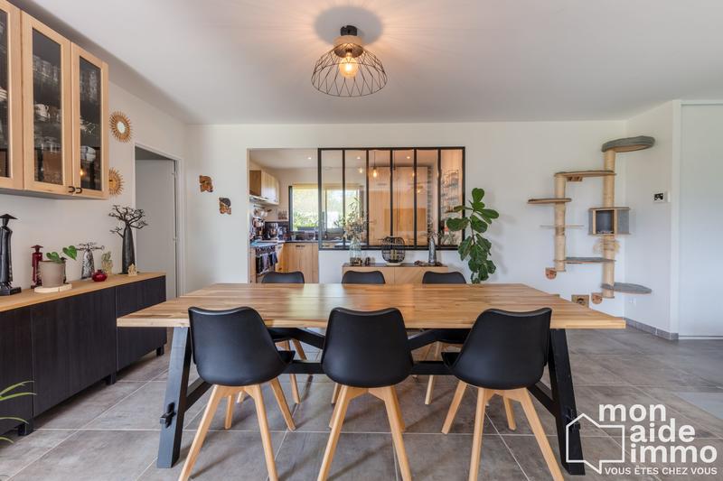 Maison - 123 m² - 5 pièces