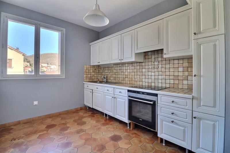 Maison traditionnelle - 107 m² - 4 pièces